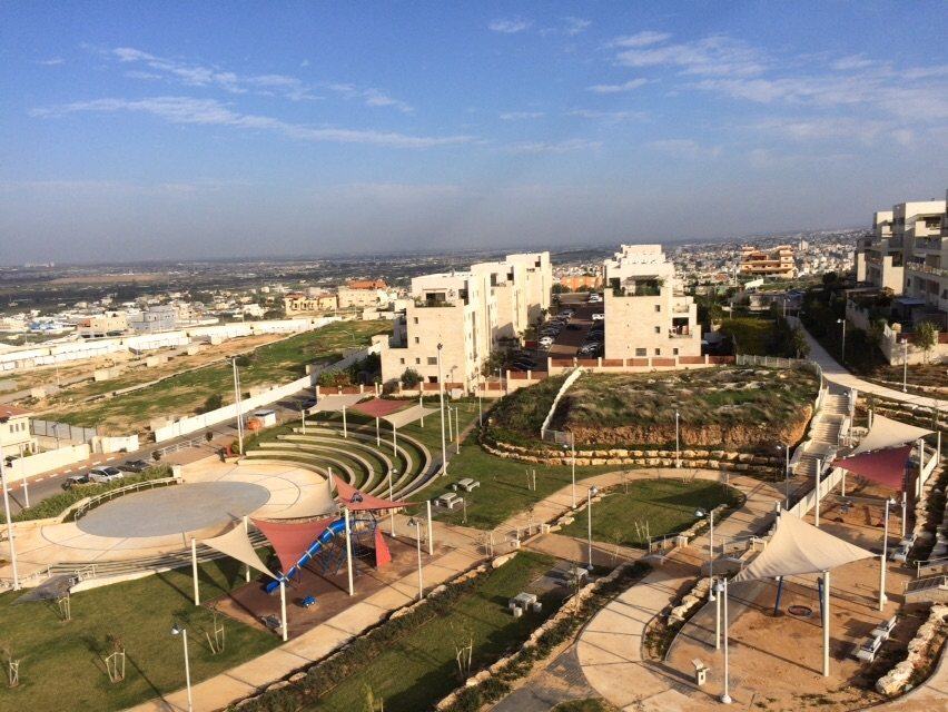 פיתוח שצ״פ, מתקני משחק ואזורי ישיבה בצור יצחק